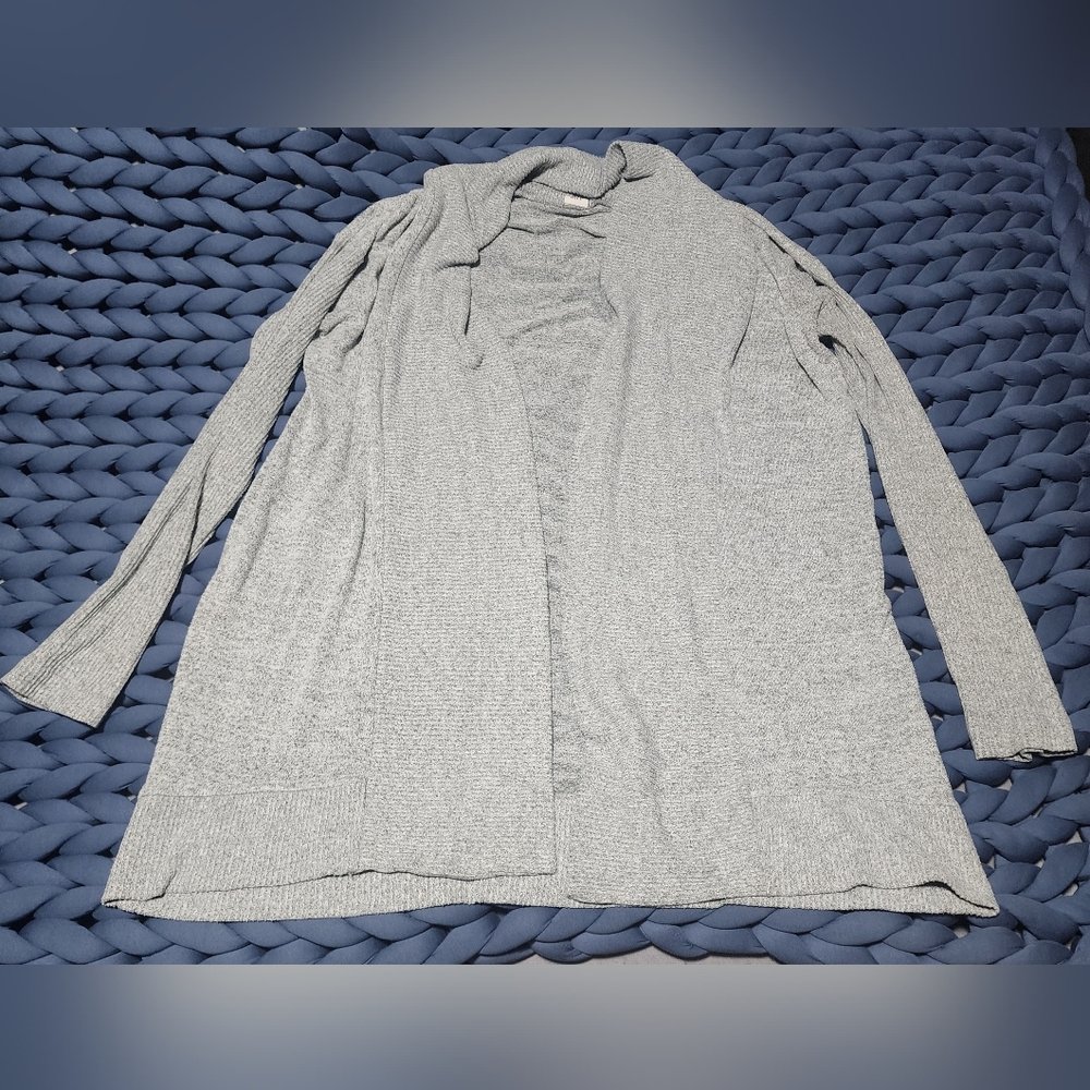 Gap Gray Open Front Cardigan Women’s Size Medium Soft Knit Lightweight Sweater